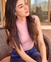 Axelle +971525590607